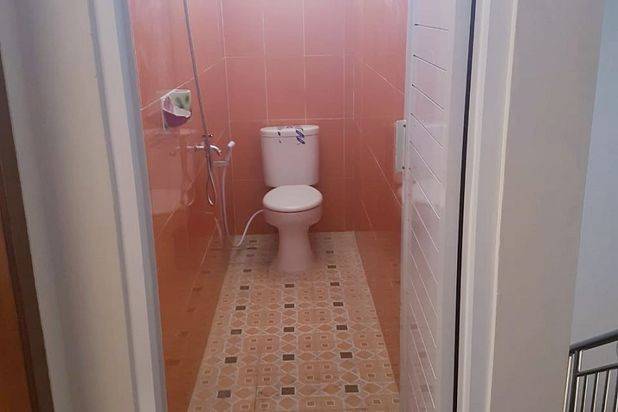 Rumah 2 Lantai Calgary Deltamas Cikarang Luas 145/110 Rp 43 Jt/Th 4 KT 2 KM