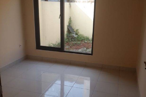 Rumah fresno Deltamas Cikarang 2 Lt Luas 136/82 m2 Rp 40 Jt/Th 3+1 KT 2+1 KM