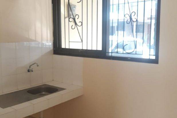 Rumah fresno Deltamas Cikarang 2 Lt Luas 136/82 m2 Rp 40 Jt/Th 3+1 KT 2+1 KM