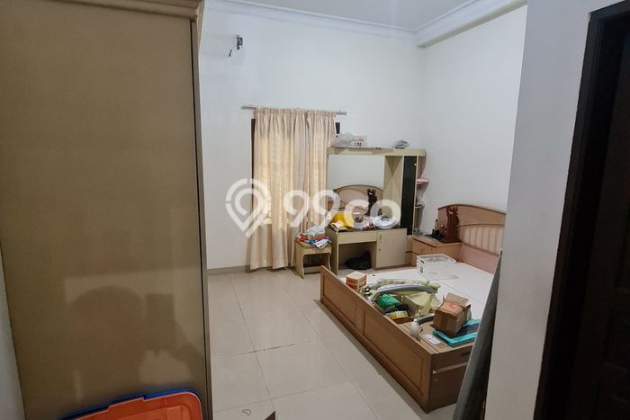 Dijual Cepat Rumah dengan Luas Tanah 300m² dan Luas Bangunan 216m² di Area Percut Sei Tuan, Deli Serdang