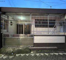 Rumah Daerah Tambaksari Row Jalan 1 Mobil