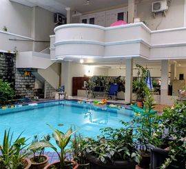 Rumah mewah private pool, furnished dlm komplek kemang selatan jaksel