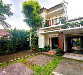 Rumah dijual luas tengah kota di Baron Laweyan Solo