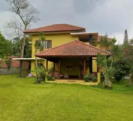Rumah Villa SHM Siap Huni Ada Perabotan Cocok Untuk Usaha Penginapan