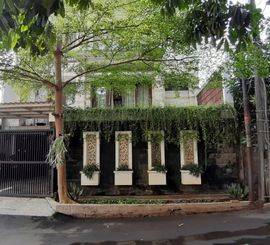 Disewakan Rumah 2 Lantai Model Bali Full Furnished, Jatibening
