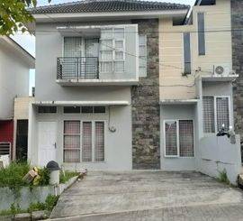 Dijual Rumah Cepat BU 2 Lantai Strategis di Costarica Balikpapan Regency