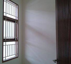 Rumah mezzanine unik murah