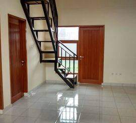 Rumah mezzanine unik murah