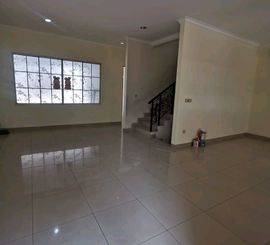 Disewa Rumah Di Green Lake Cluster Europe