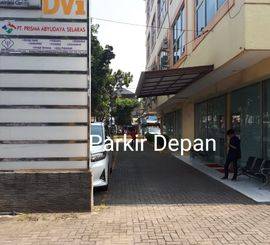 Kantor Lokasi Strategis Pinggir Jalan di Rc. Veteran, Bintaro, Jakarta Selatan