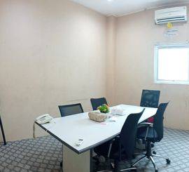 Kantor Lokasi Strategis Pinggir Jalan di Rc. Veteran, Bintaro, Jakarta Selatan