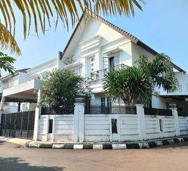 Rumah hook harga dibawah pasar di cipinang dekat basura city