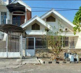 Rumah Dharmahusada Indah Utara, Strategis, Ada Gudang 1