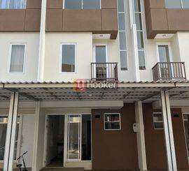 RUMAH DI CLUSTER WINTERVILLE SEDAYU CITY