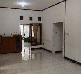 JUAL RUMAH SHM tengah Kota Yogyakarta daerah Celeban (hunian nyaman) dekat kampus UST