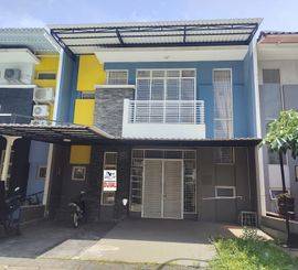 Rumah Golf Lake (Ukuran 8x18 m2)