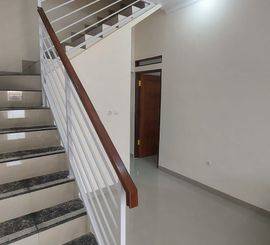 RUMAH 2 LANTAI SIAP HUNI DI DEPOK DP 0% BANYAK BONUSNYA