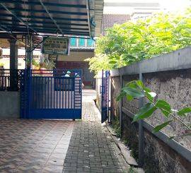 Dekat Kampus Politenik APP Jakarta Jual Rumah Kontrakkan