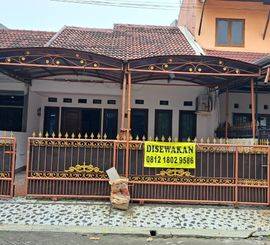 Disewakan Rumah Baru di Renovasi Murah