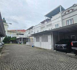 Rumah Komplek Belibis Mediterania Residence (Jalan Belibis, daerah Gatot Subroto - Ringroad) Medan