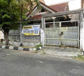 Rumah hitung tanah Sutorejo Prima Utara