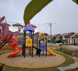 Rumah 2 lantai siap huni di serpong dekat tol BSD