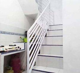 DIJUAL RUMAH SIAP HUNI SETRO BARU UTARA SURABAYA DEKAT SURAMADU