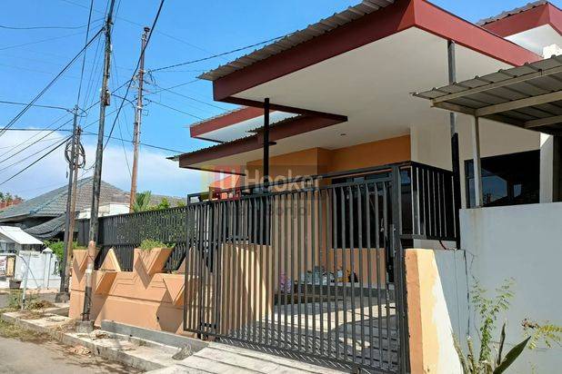 Sewa Rumah Siap Huni, Nyaman Jl. Puri Anjasmoro, Semarang Barat - 7388