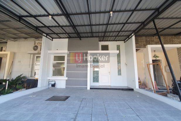 Sewa Rumah Siap Huni, Aman Dan Nyaman. Graha Padma, Semarang Barat - 8190