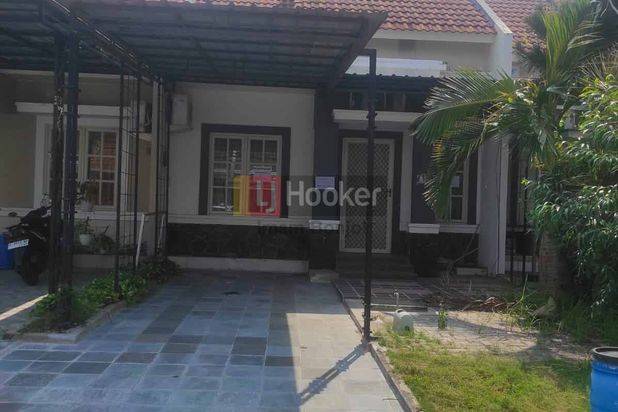 Sewa Rumah Siap Huni, Aman Dan Nyaman. Graha Padma, Semarang Barat - 8189