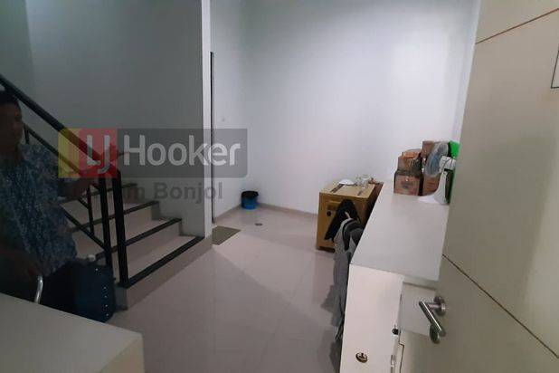 Jual Ruko Siap Pakai. Strategis Tengah Kota. Jl. MT. Haryono Semarang - 4581
