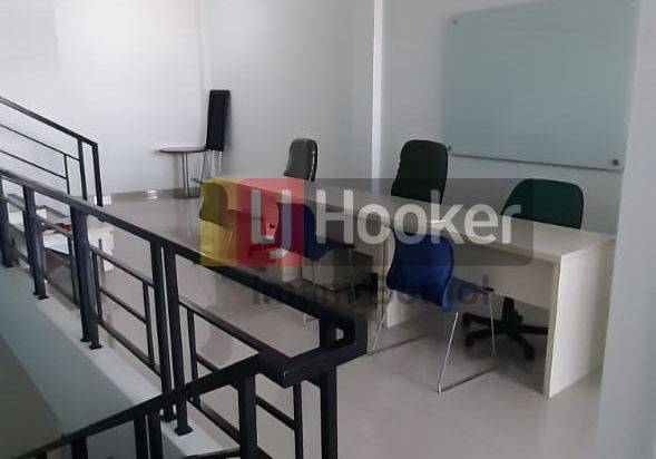 Jual Ruko Siap Pakai. Strategis Tengah Kota. Jl. MT. Haryono Semarang - 4581