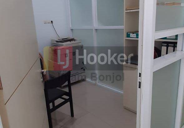 Jual Ruko Siap Pakai. Strategis Tengah Kota. Jl. MT. Haryono Semarang - 4581