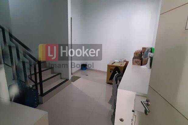 Jual Ruko Siap Pakai. Strategis Tengah Kota. Jl. MT. Haryono Semarang - 4581