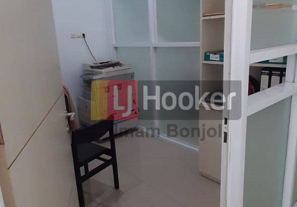 Jual Ruko Siap Pakai. Strategis Tengah Kota. Jl. MT. Haryono Semarang - 4581