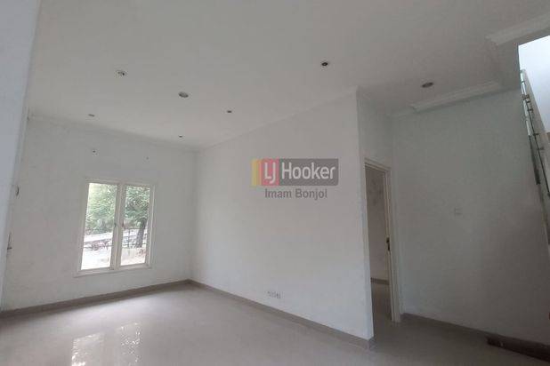 Sewa Rumah Siap Huni. Aman Dan Nyaman. Perum Tamansari Hills, Semarang - 8248