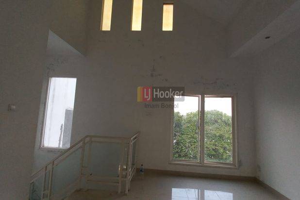 Sewa Rumah Siap Huni. Aman Dan Nyaman. Perum Tamansari Hills, Semarang - 8248