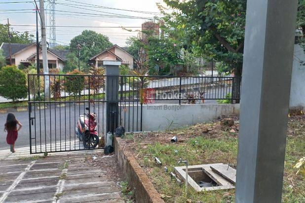 Sewa Rumah Siap Huni. Aman Dan Nyaman. Perum Tamansari Hills, Semarang - 8248