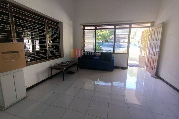 Sewa Rumah Siap Huni. Nyaman Strategis Jl. Sompok Semarang - 8220