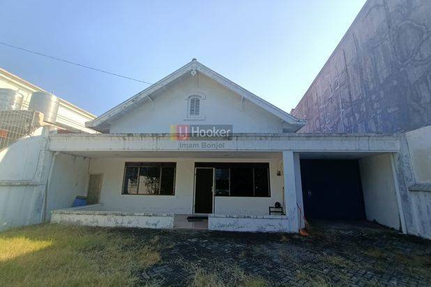 Sewa Rumah Siap Huni. Nyaman Strategis Jl. Sompok Semarang - 8220