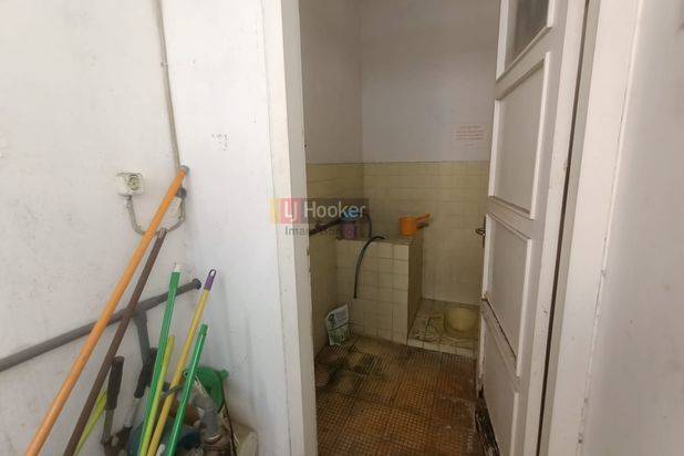 Sewa Rumah Siap Huni. Nyaman Strategis Jl. Sompok Semarang - 8220