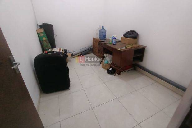 Sewa Rumah Siap Huni. Nyaman Strategis Jl. Sompok Semarang - 8220