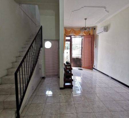 Rumah Sewa Timur 100Jt Rumah Lebak Indah Regency Pln 4400W, Water Heater