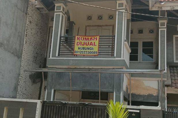 Rumah Timur 3M Rumah Pantai Mentari Carport, Garasi