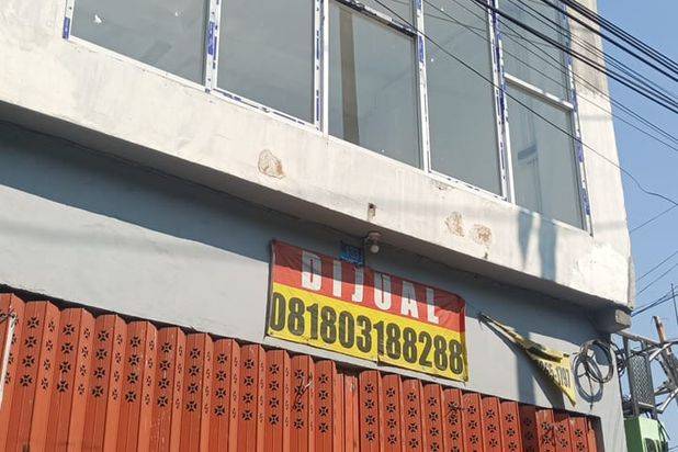 Ruko Timur 3M Ruko Raya Nginden Listrik 4400W