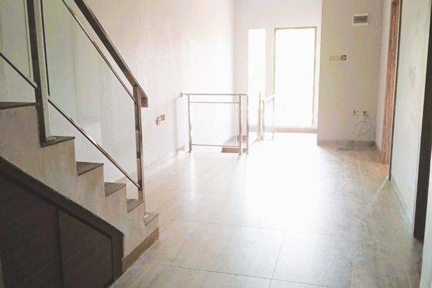 DiJual Rumah Murah di Batam Center Hadap Timur