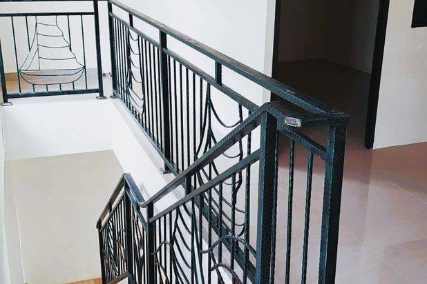 Dijual Murah Rumah Di Royal Grande 1,5 Lantai