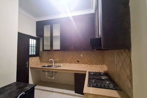DiSewa Rumah 2 Lantai di Anggrek Mas Batam Center