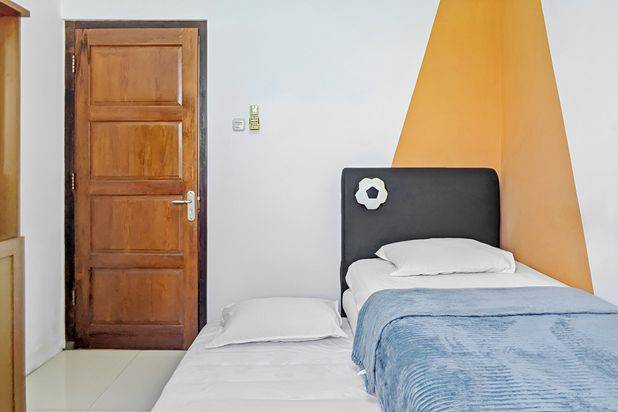 Kost Khusus Putra Termasuk Listrik Andromeda Yogyakarta