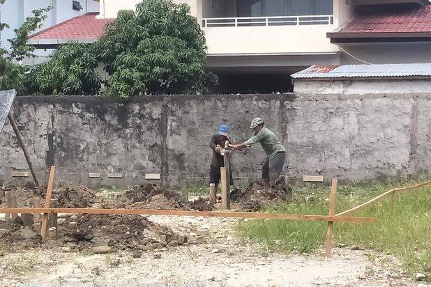 DIJUAL RUMAH DEPAN JALAN DI JOHOR EKA WARNI